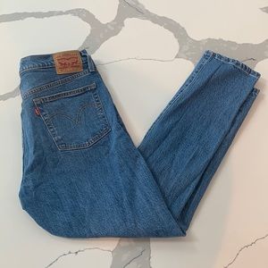 Levi’s 501 skinny distressed with button fly. Worn once.